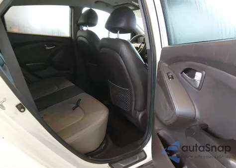 2011 Hyundai Tucson Limited z USA, uszkodzony, nr VIN KM8JUCAC5BU159249